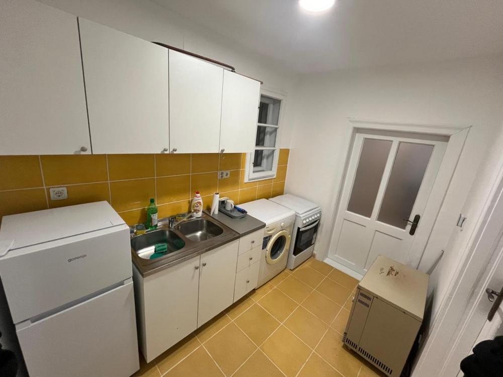 Slika 3 - Zelengorska, Jednoiposoban stan za izdavanje, 35m2, 400€