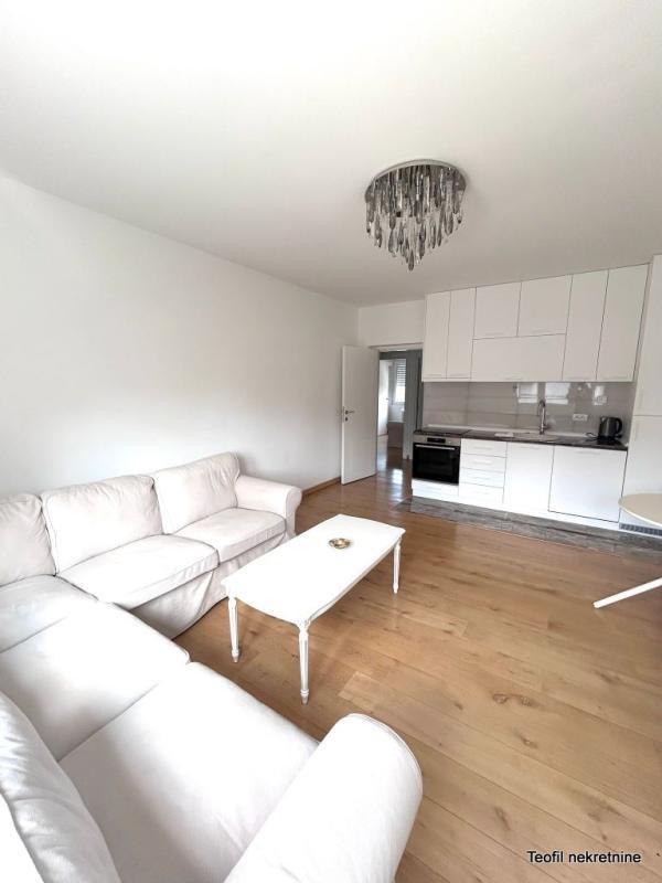 Glavna slika -Miloša Pocerca, Dvoiposoban stan za izdavanje, 50m2, 1.000€