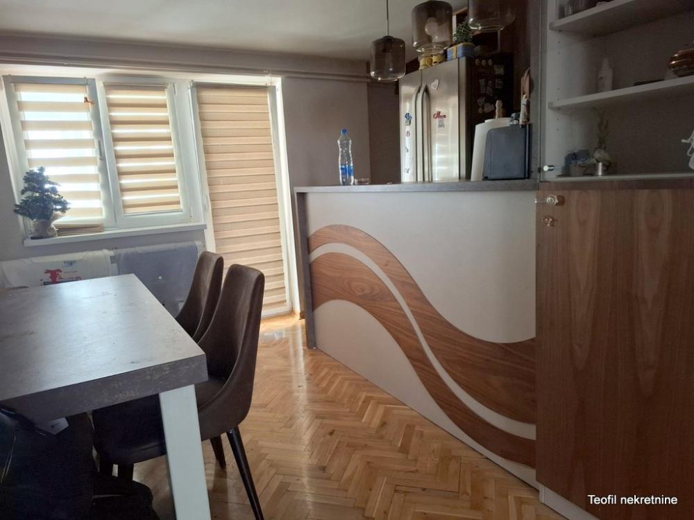 Slika 5 - Dositejeva, Trosoban stan na prodaju, 80m2, 295.000€