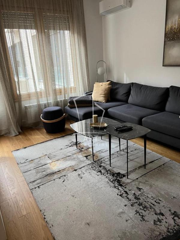 Slika 1 - Tadije Sondermajera, Dvosoban stan za izdavanje, 41m2, 850€