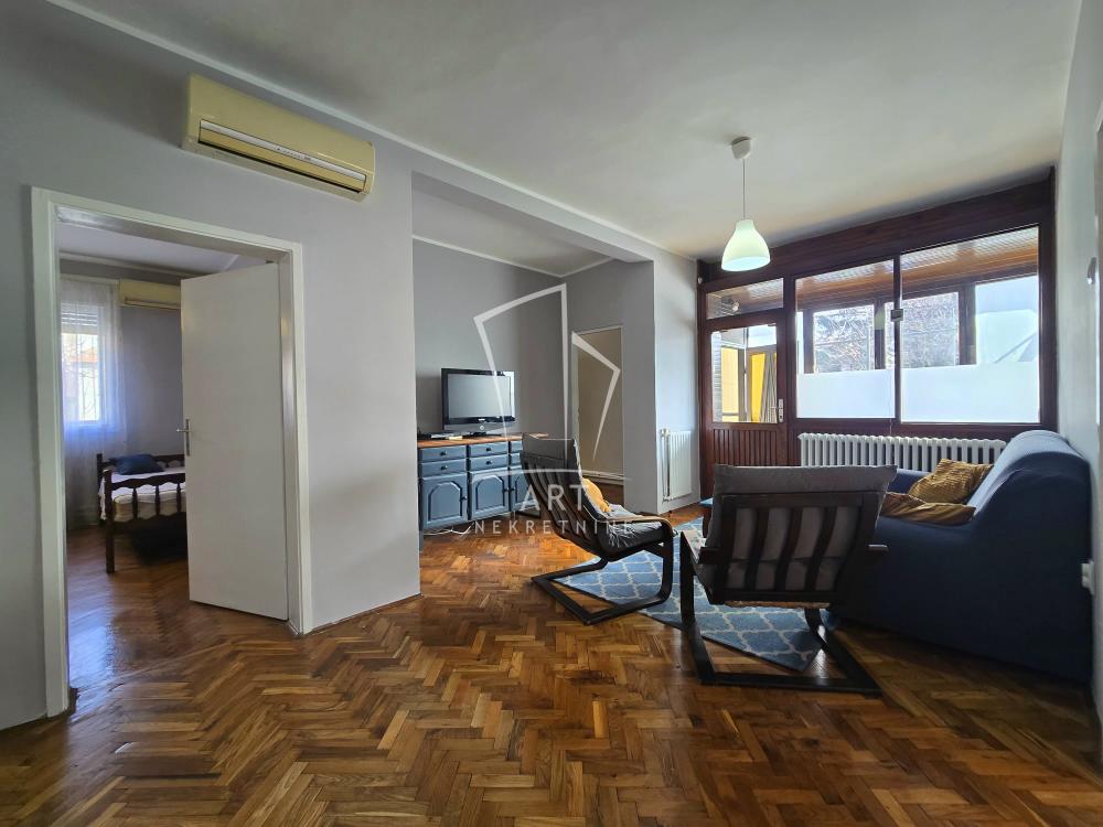 Slika 1 - Olge Petrov,  Kuća za izdavanje, 90m2, 600€