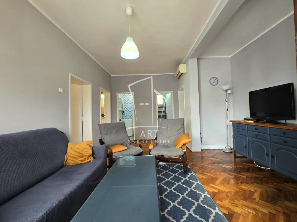 Glavna slika -Olge Petrov,  Kuća za izdavanje, 90m2, 600€