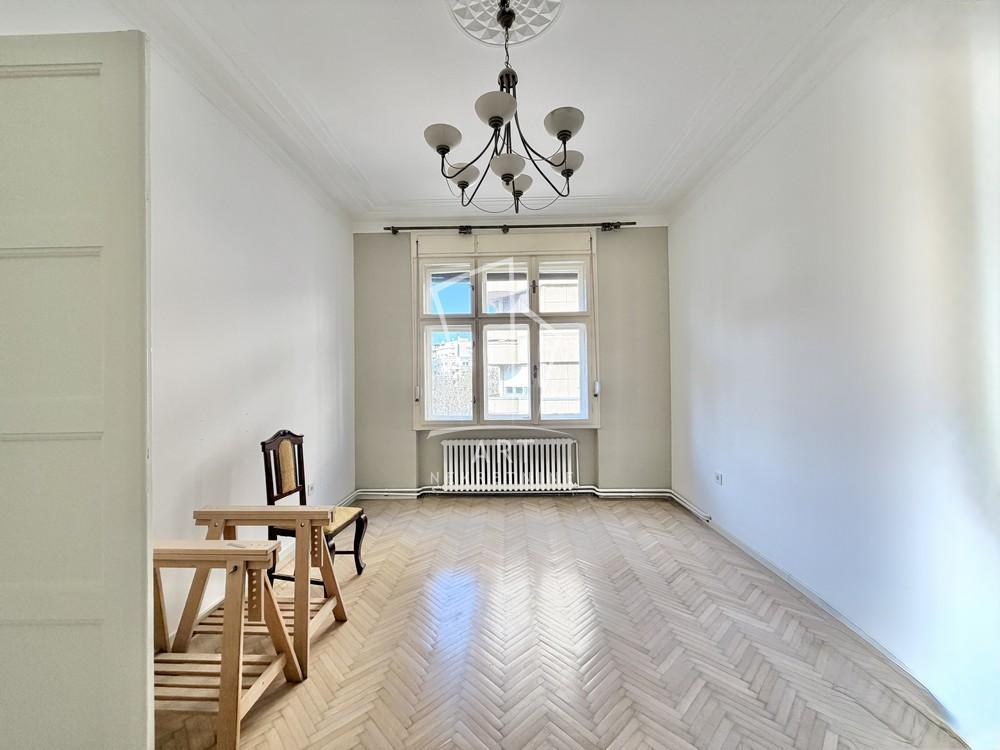 Glavna slika -Braće Jugovića, Četvorosoban stan na prodaju, 96m2, 480.000€