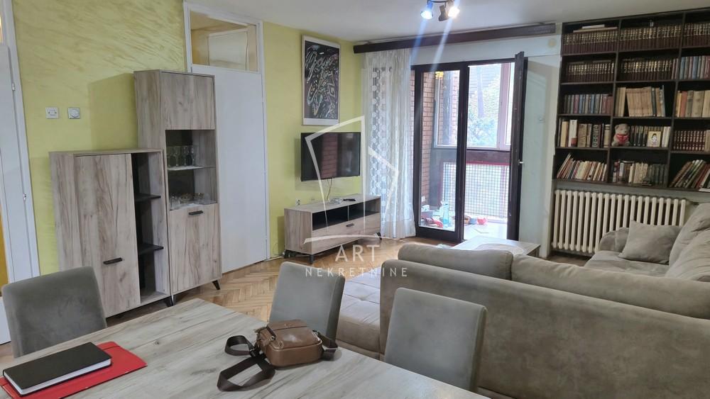 Slika 1 - Nikolaja Gogolja, Dvoiposoban stan na prodaju, 72m2, 210.000€