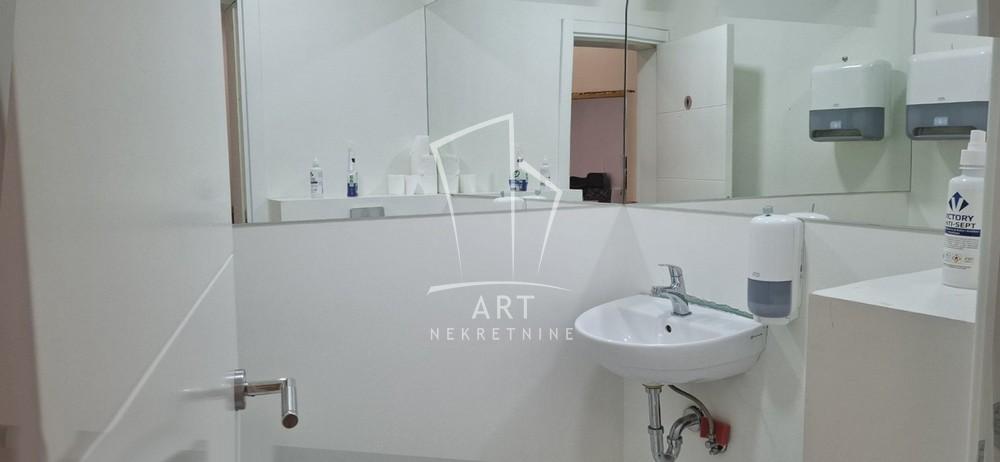 Slika 5 - Žorža Klemansoa,  Lokal za izdavanje, 70m2, 2.500€