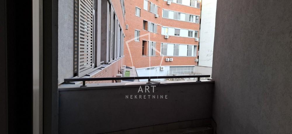 Slika 6 - Žorža Klemansoa,  Lokal za izdavanje, 70m2, 2.500€