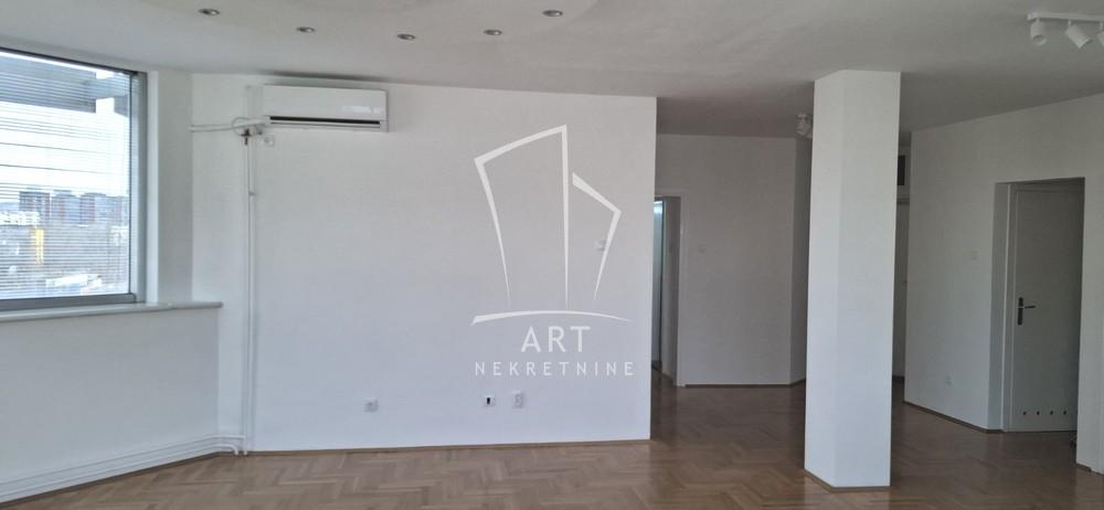 Slika 1 - Bulevar Zorana Đinđića,  Lokal za izdavanje, 109m2, 1.800€