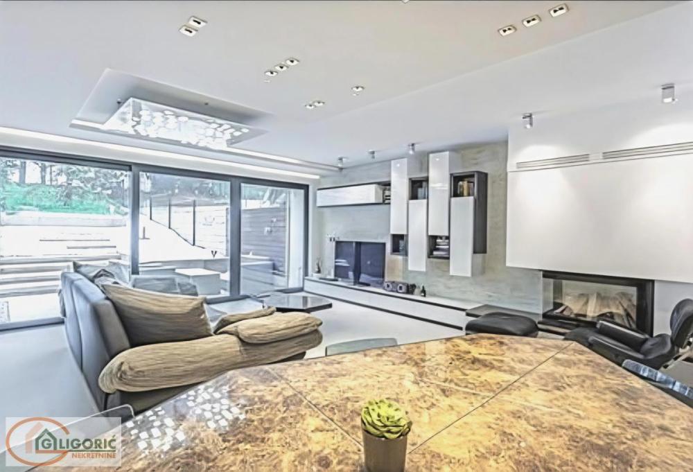 Slika 1 -  Kuća na prodaju, 305m2, 1.325.000€