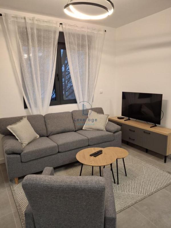 Glavna slika -Jednoiposoban stan za izdavanje, 36m2, 650€