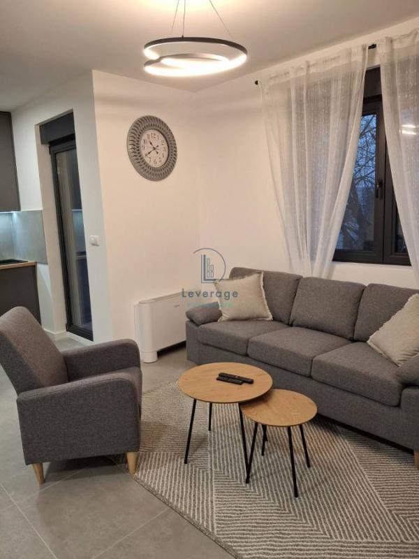 Slika 1 - Jednoiposoban stan za izdavanje, 36m2, 650€