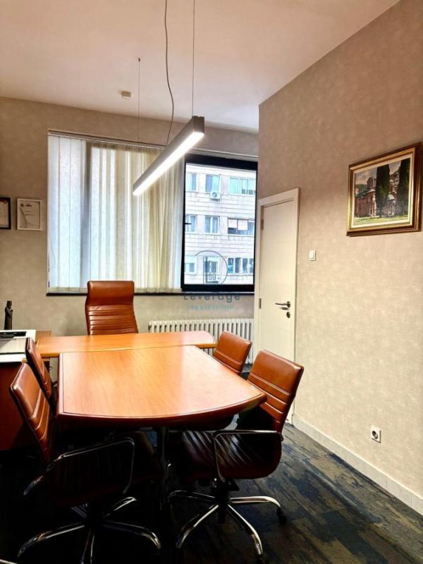 Slika 2 -  Lokal za izdavanje, 20m2, 350€