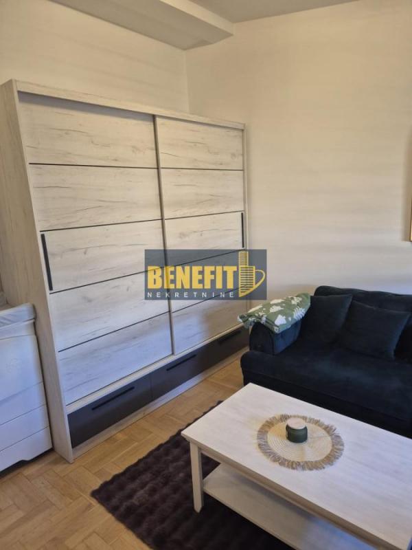 Slika 2 - Jednoiposoban stan za izdavanje, 35m2, 400€