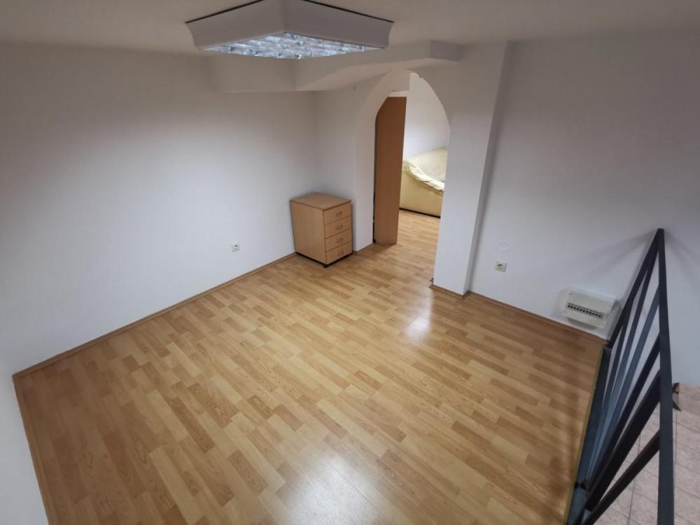 Slika 6 -  Lokal za izdavanje, 45m2, 350€