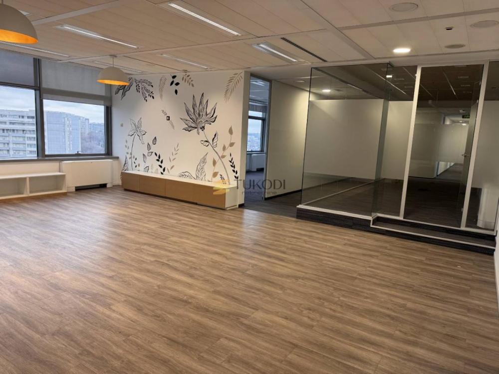 Slika 4 -  Lokal za izdavanje, 776m2, 20.000€