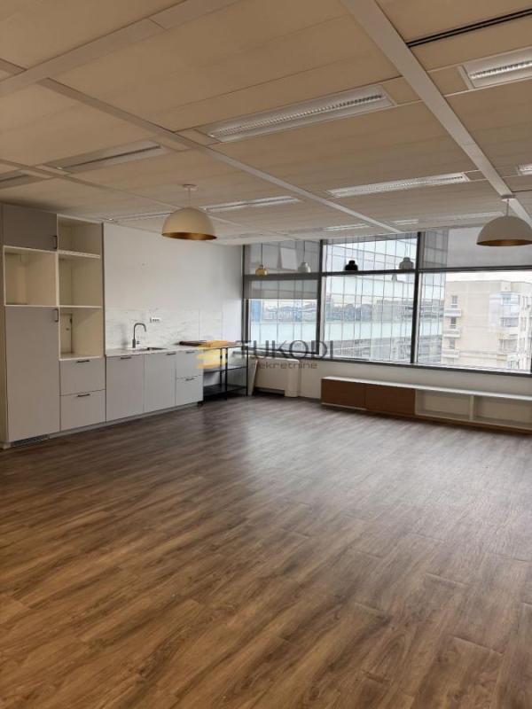 Slika 6 -  Lokal za izdavanje, 776m2, 20.000€