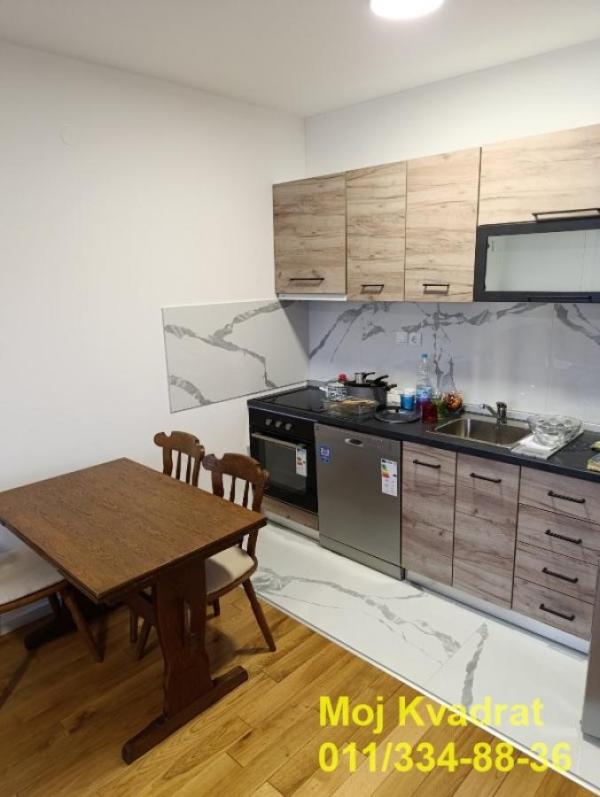 Slika 2 - Dvoiposoban stan za izdavanje, 54m2, 600€