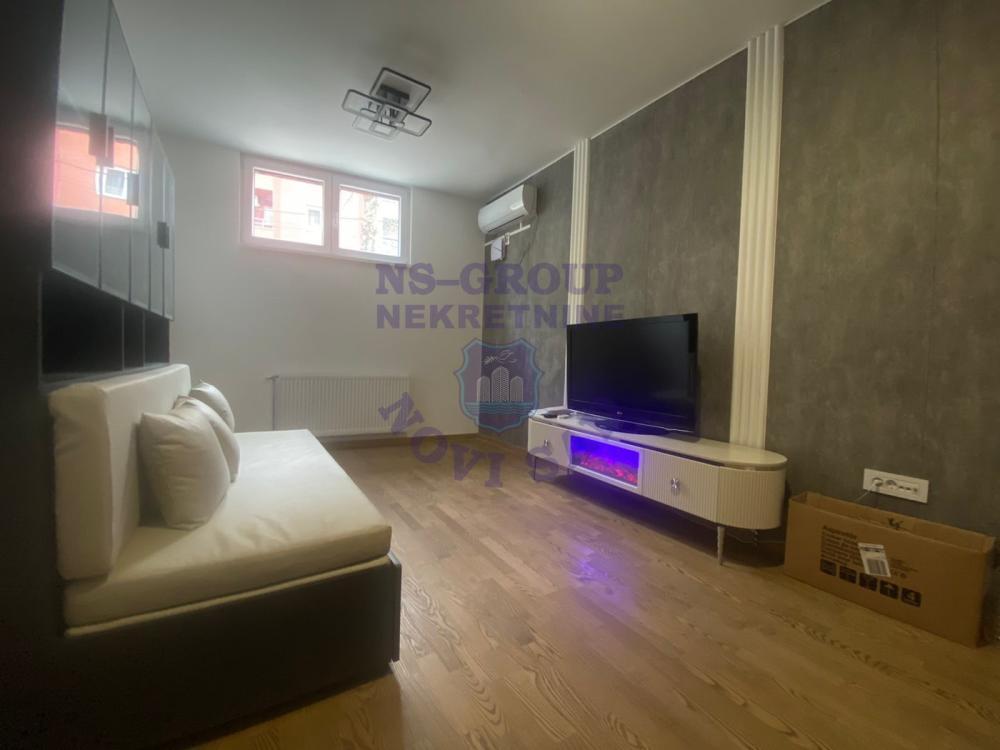 Glavna slika -Dvoiposoban stan na prodaju, 44m2, 90.640€
