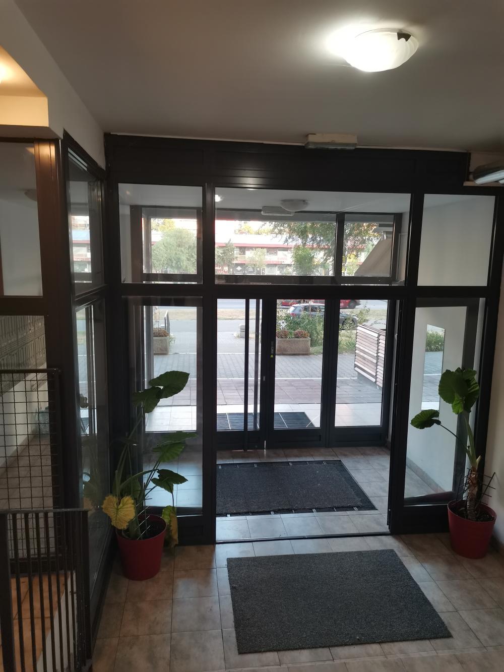 Slika 0 - Jurija Gagarina 166a, Dvosoban stan na prodaju, 49m2, 176.500€