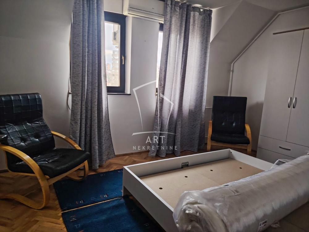 Slika 3 - Anastasa Jovanovića, Trosoban stan za izdavanje, 77m2, 80€