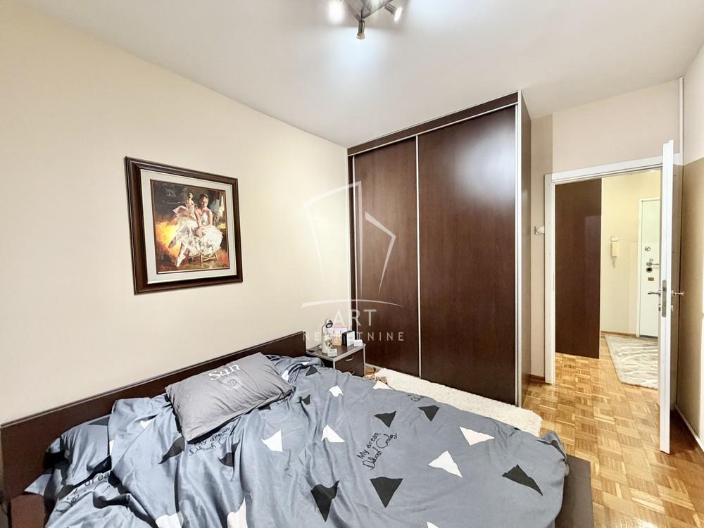 Slika 9 - Bratstva i jedinstva, Dvosoban stan na prodaju, 56m2, 139.000€