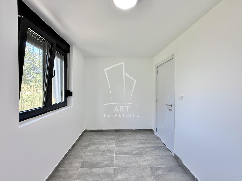 Slika 9 - Doljanska (Sremčica), Dvoiposoban stan na prodaju, 54m2, 99.900€