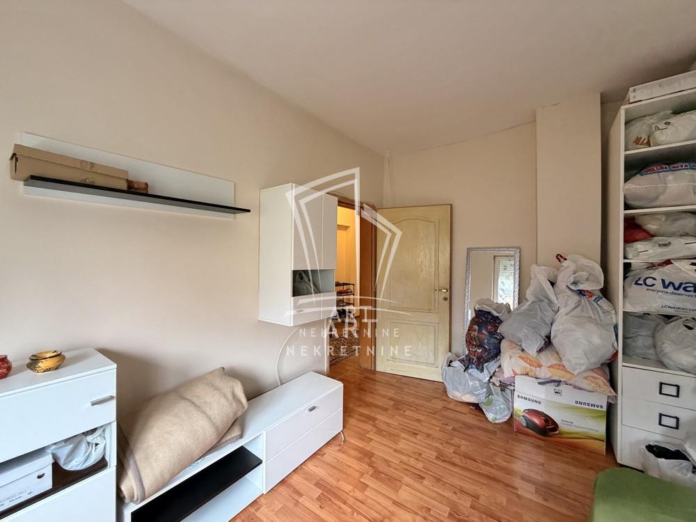 Slika 7 - Rada Jovanovića,  Kuća na prodaju, 118m2, 175.000€