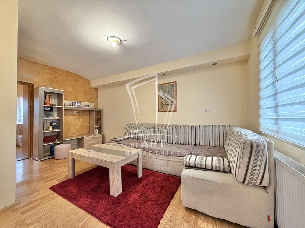 Glavna slika -Rada Jovanovića,  Kuća na prodaju, 118m2, 175.000€