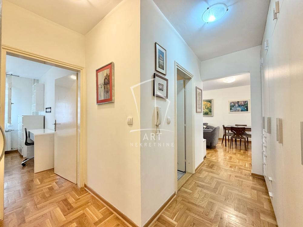 Glavna slika -Gramšijeva, Trosoban stan na prodaju, 61m2, 275.000€