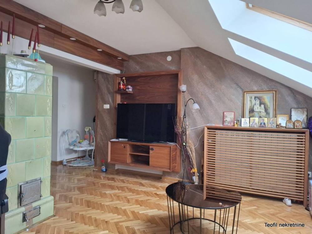 Slika 2 - Dositejeva, Trosoban stan na prodaju, 80m2, 275.000€