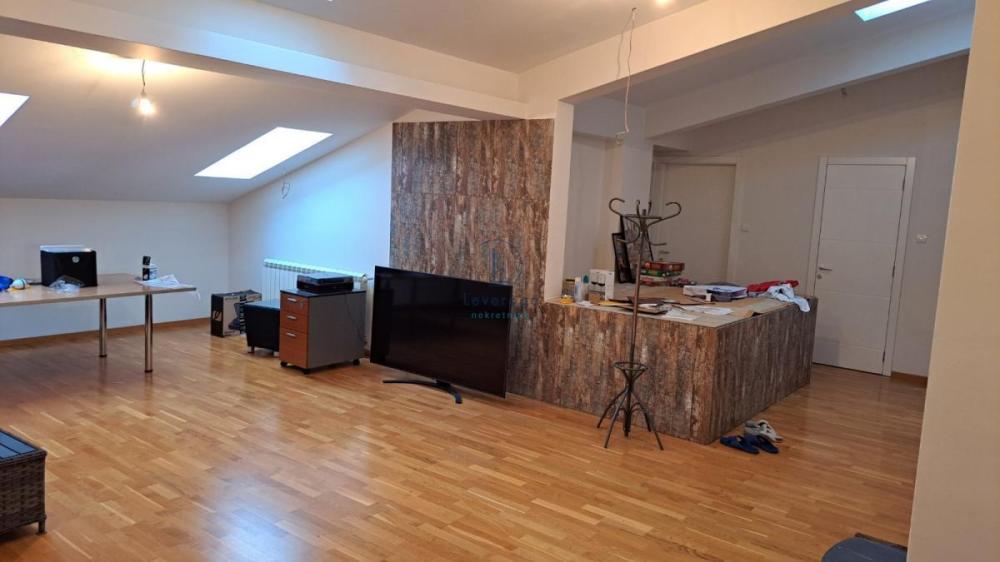Slika 3 - Petosoban stan na prodaju, 165m2, 500.000€
