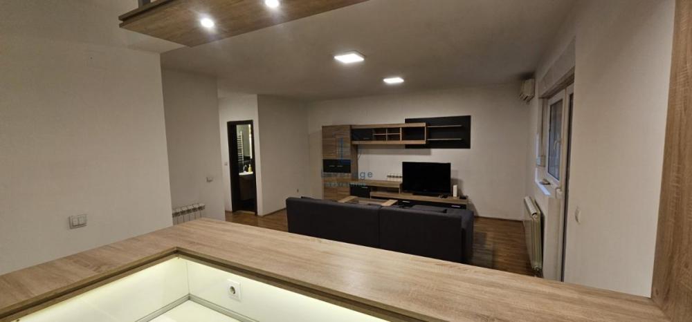 Slika 2 - Đorđa Kratovca,  Lokal za izdavanje, 119m2, 800€