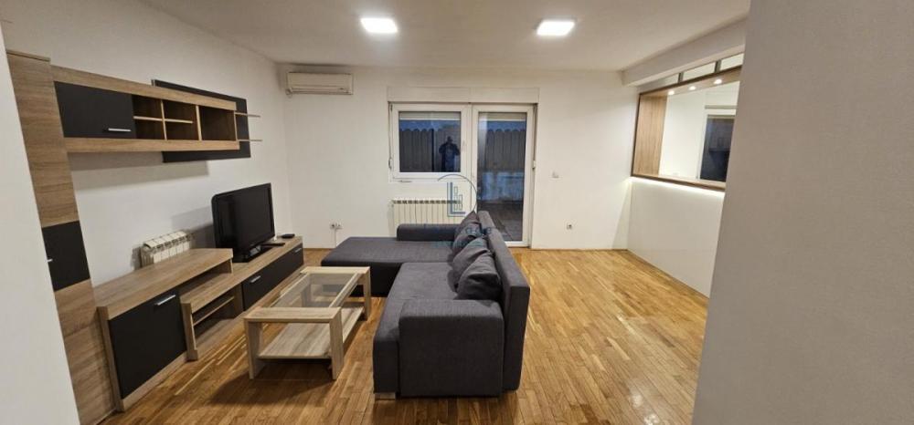 Slika 1 - Đorđa Kratovca,  Lokal za izdavanje, 119m2, 800€