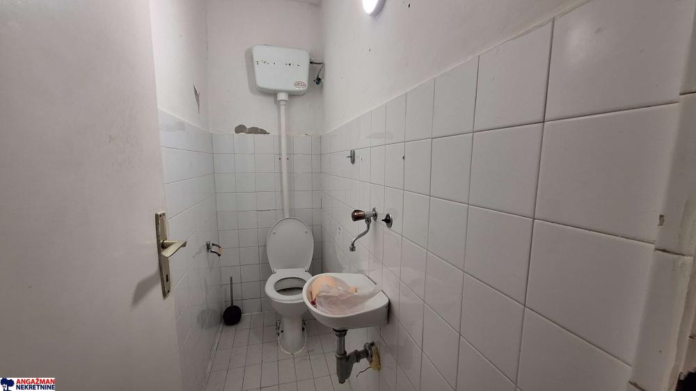 Slika 10 - Bulevar Zorana Đinđića, Troiposoban stan na prodaju, 73m2, 277.000€