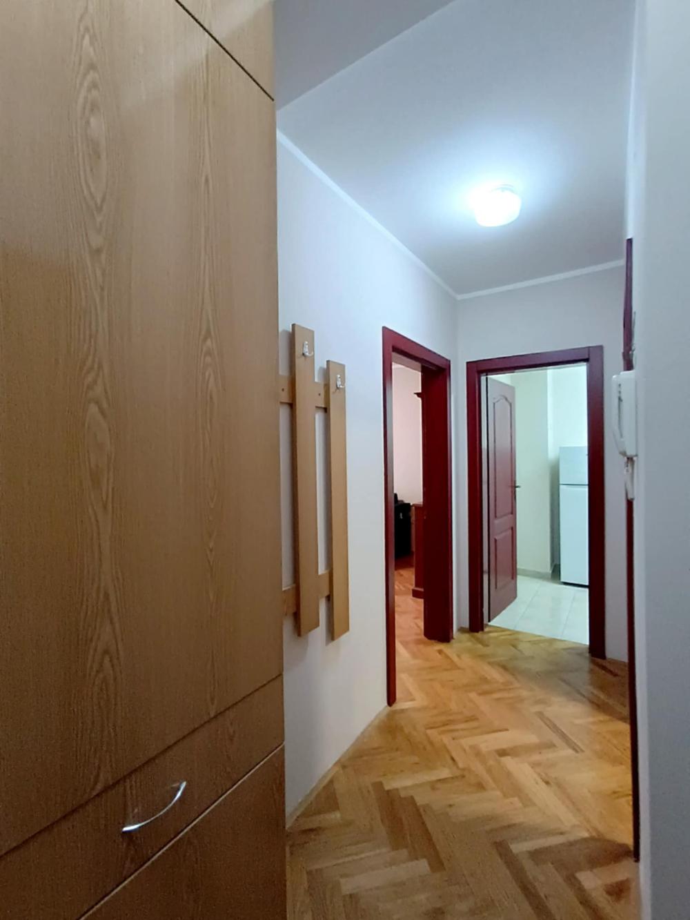 Slika 7 - Kosancic Ivana, Jednosoban stan za izdavanje, 38m2, 320€