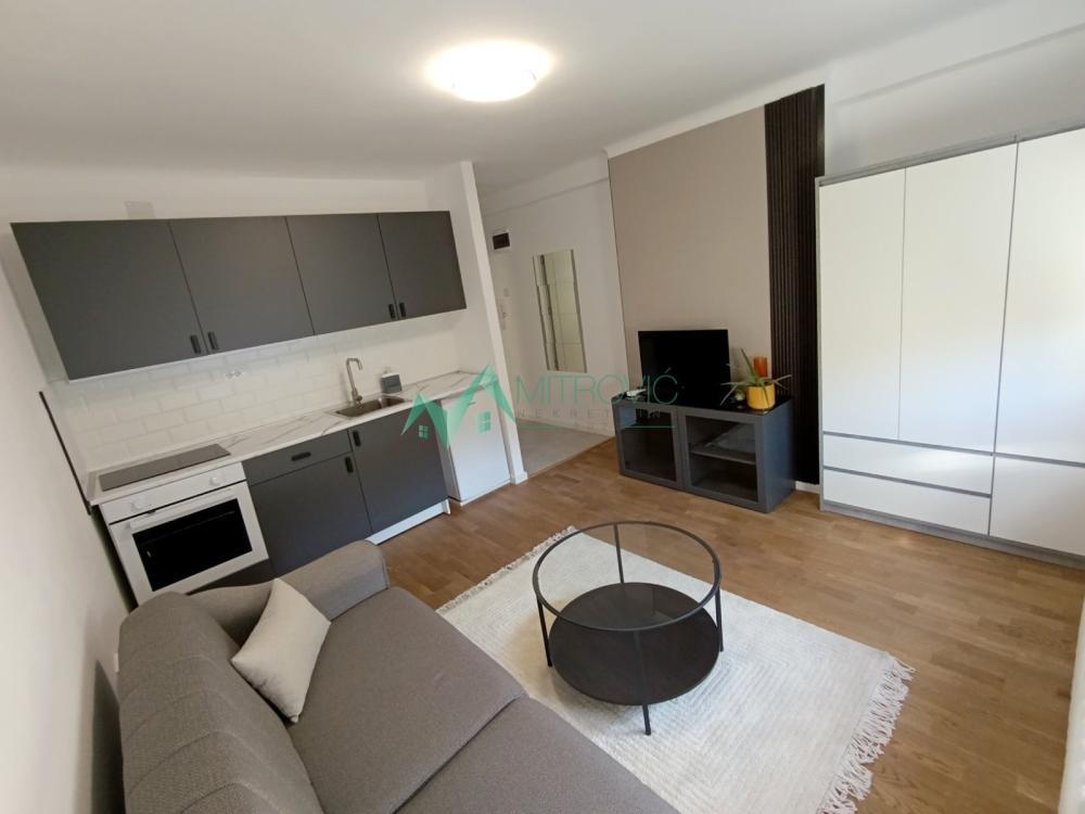 Glavna slika - Stan za izdavanje, 23m2, 330€