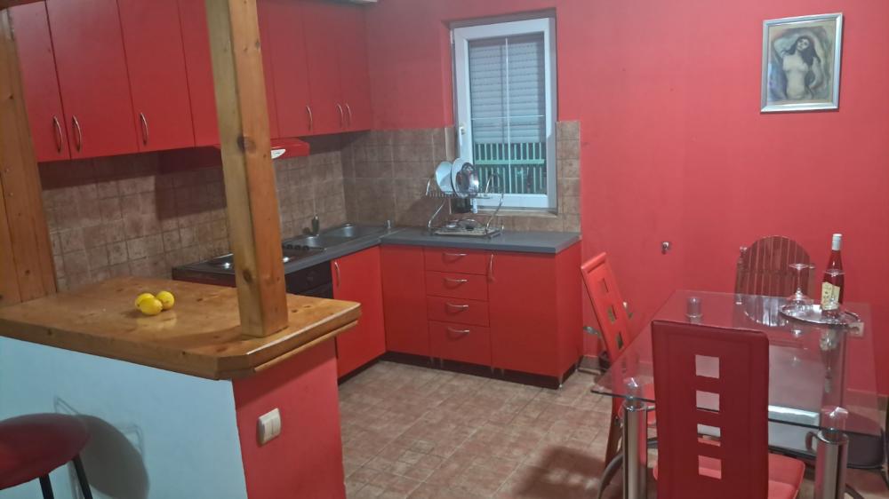 Slika 2 - Kuća na prodaju, 240m2, 245.000€