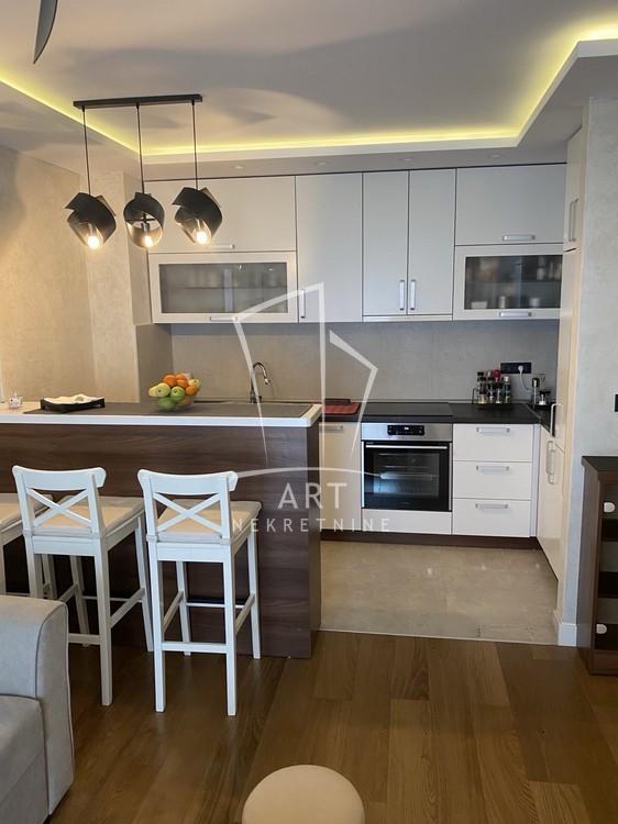 Slika 3 - Braće Radovanović, Trosoban stan za izdavanje, 56m2, 950€