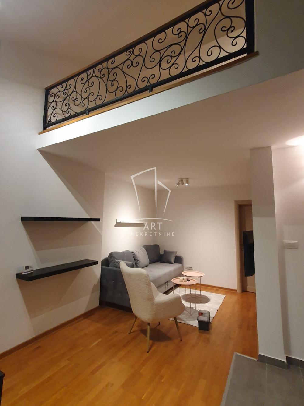 Slika 1 - Hilandarska, Trosoban stan na prodaju, 55m2, 296.000€