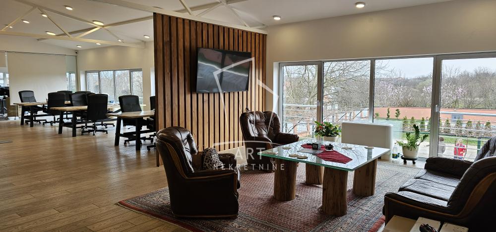 Slika 9 - Ugrinovačka,  Lokal za izdavanje, 300m2, 3.000€