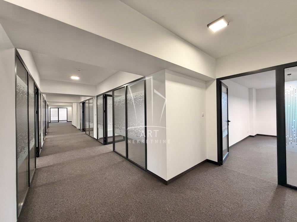 Slika 10 - Tošin bunar,  Lokal za izdavanje, 488m2, 7.350€