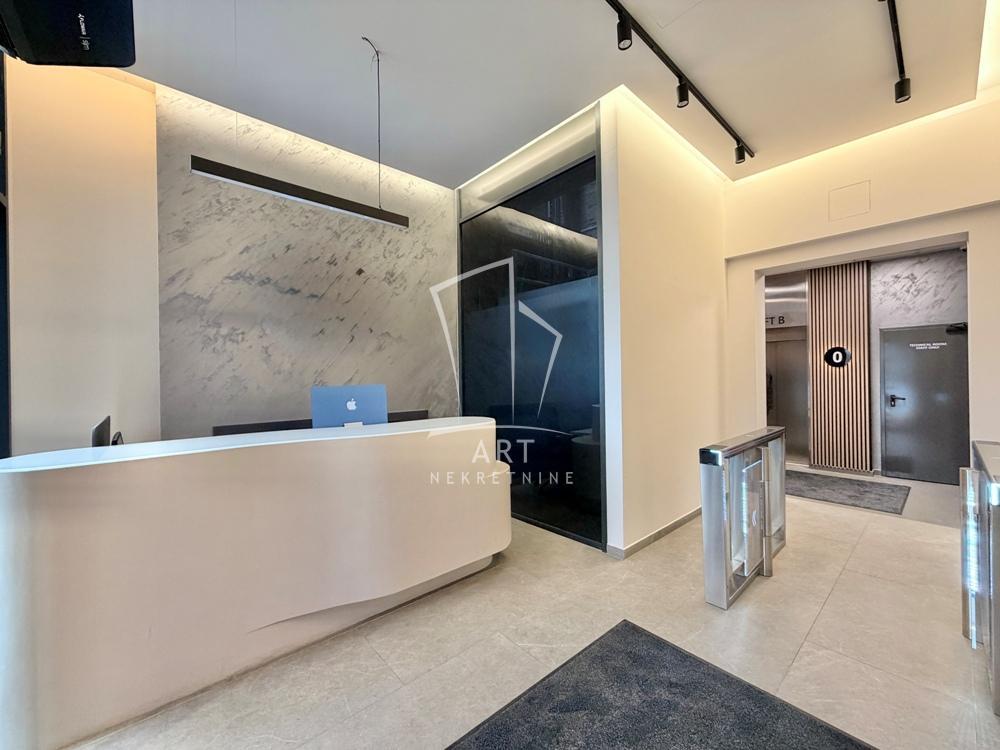 Glavna slika -Tošin bunar,  Lokal za izdavanje, 488m2, 7.350€