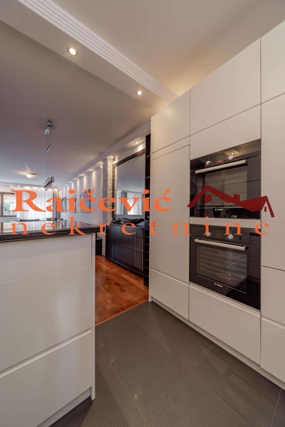 Slika 5 - Diane Budisavljevic,  Kuća na prodaju, 288m2, 850.000€