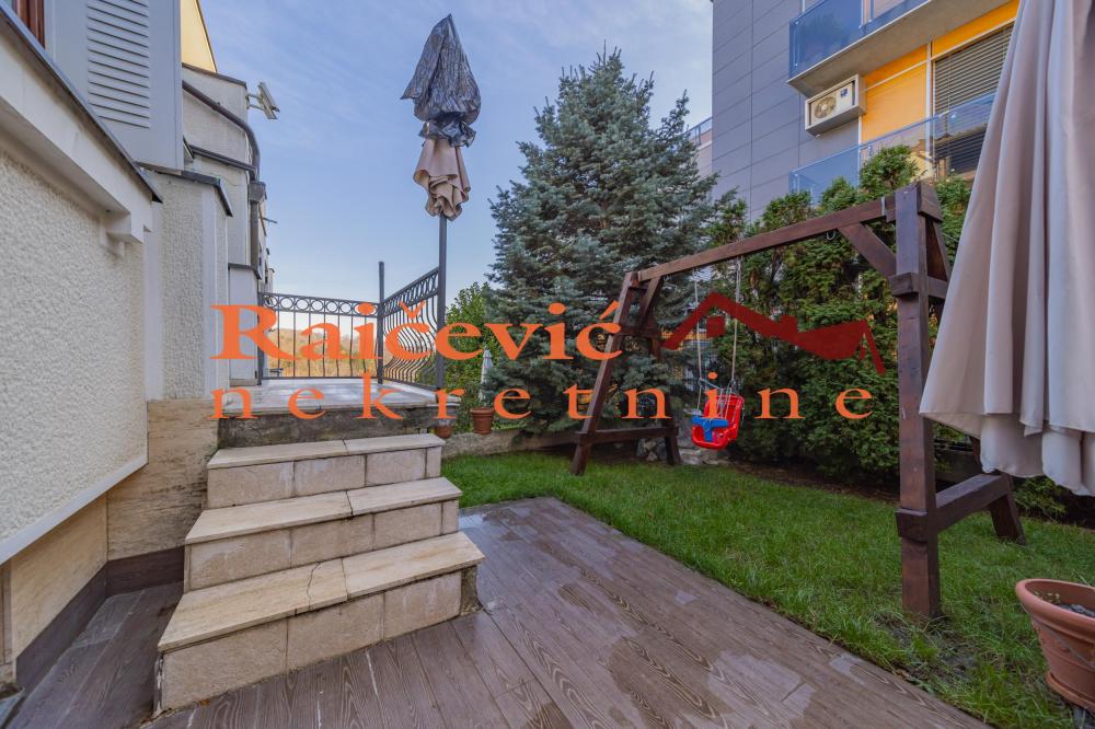 Slika 9 - Diane Budisavljevic,  Kuća na prodaju, 288m2, 850.000€