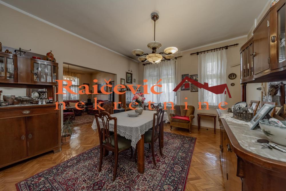 Slika 4 - Rajka Mitica,  Kuća na prodaju, 300m2, 2.500.000€