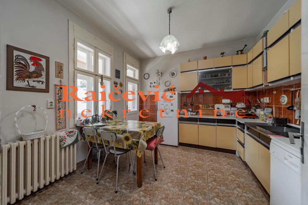 Slika 7 - Rajka Mitica,  Kuća na prodaju, 300m2, 2.500.000€