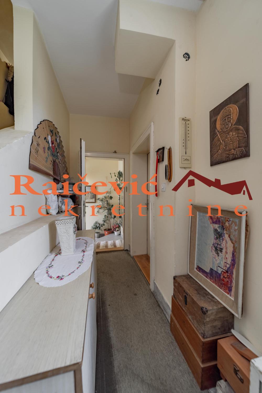 Slika 10 - Rajka Mitica,  Kuća na prodaju, 300m2, 2.500.000€