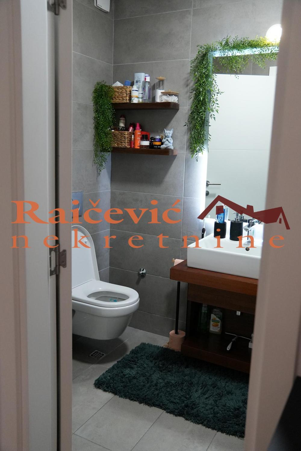 Slika 11 - Dimitrija Tucovica, Troiposoban stan na prodaju, 83m2, 305.000€