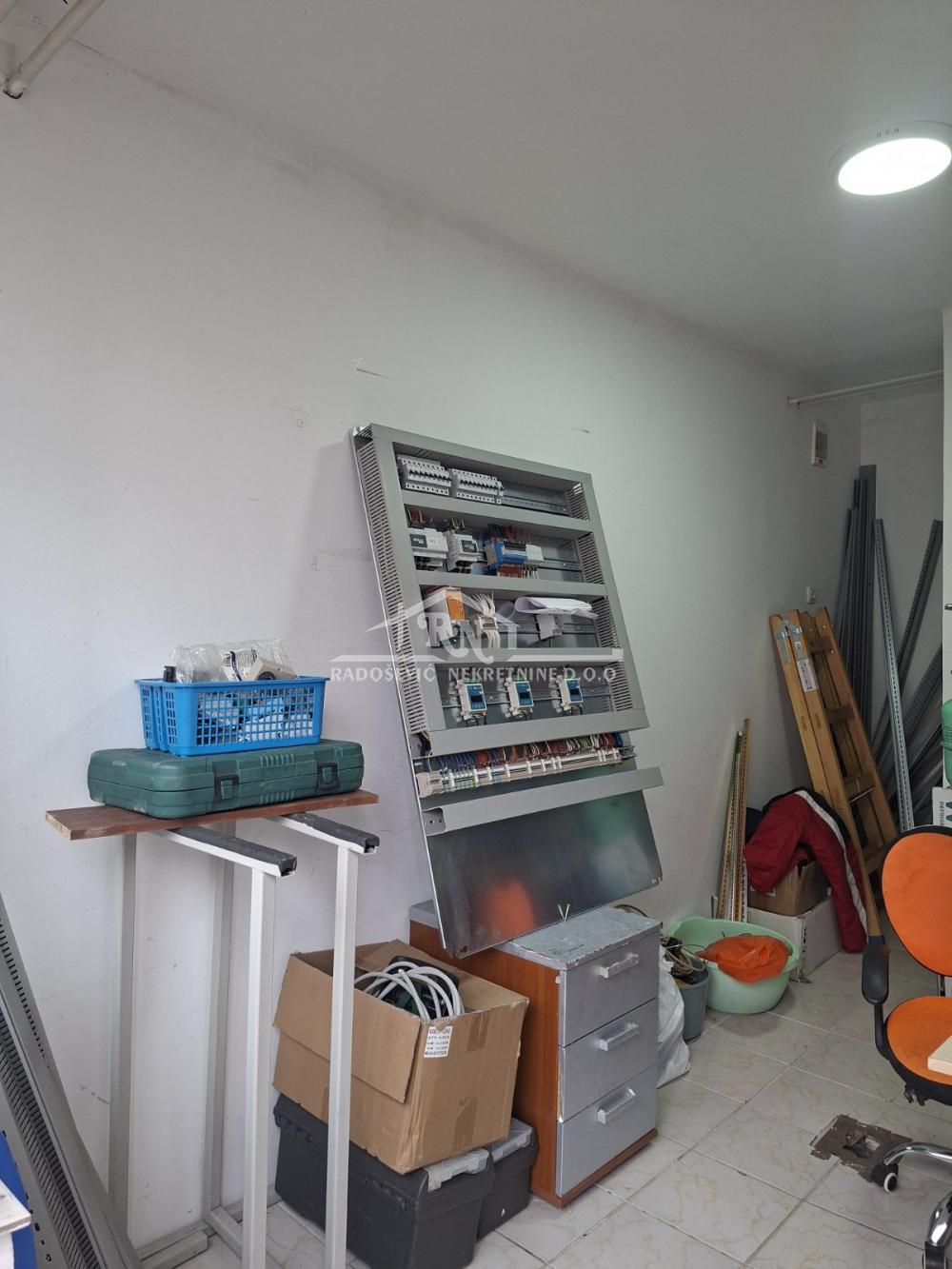 Slika 2 - Snežane Hrepevnik,  Lokal na prodaju, 9m2, 22.000€