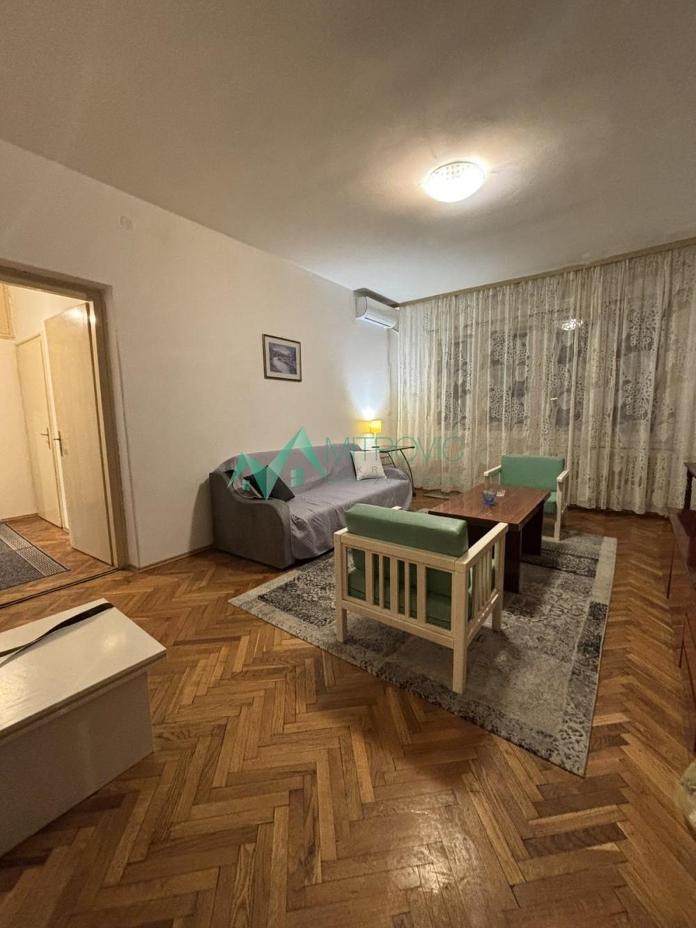 Slika 2 - Dvosoban stan za izdavanje, 79m2, 360€