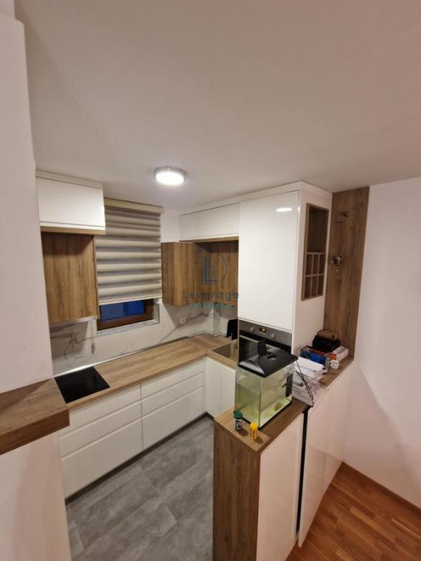 Slika 2 - Vojvode Blažete, Trosoban stan za izdavanje, 64m2, 900€